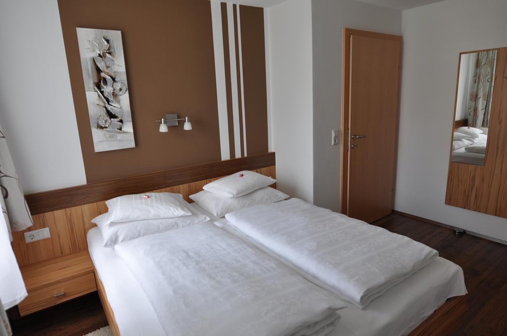 Haus Schreilechner Apartment Mariapfarr Phòng bức ảnh